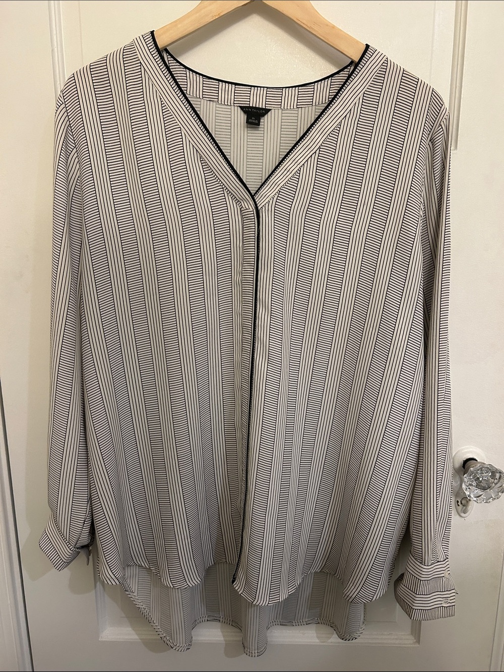 Ann Taylor White and Black Vertical Stripe V-Neck Blouse